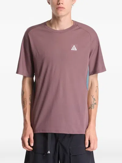Nike Solar Chase T-shirt In Pink