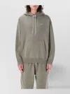 Nike Solo Hoodie Kangaroo Pocket