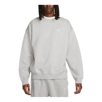 Nike Solo Swoosh Fleece Crew Sweatshirt In Dark Heather Grey In Gray