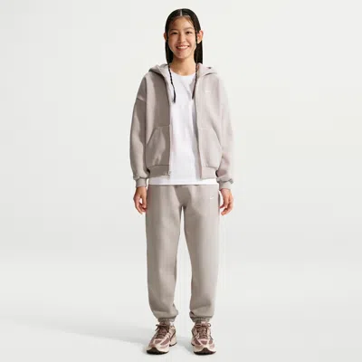 Nike Solo Swoosh Kids' Fleece Cuffed Basketball Pants In Gray