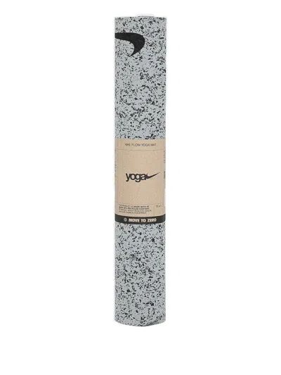 Nike Speckled Yoga Mat In Gray