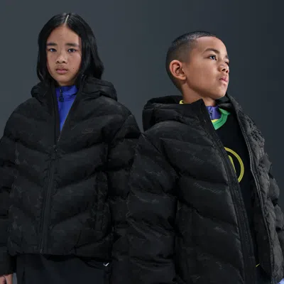 Nike Sportswear All Day Play Big Kids' Therma-fit Loose-fit Puffer Jacket In Black