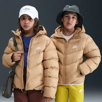 Nike Sportswear All Day Play Big Kids' Therma-fit Loose-fit Puffer Jacket In Brown