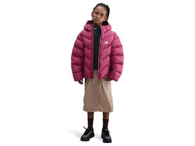 Nike Sportswear All Day Play Therma-fit Loose-fit Puffer Jacket (big Kid) Kid's Coat Sweet Beet/white : X