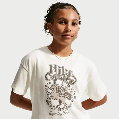 Nike Sportswear Big Kids' (girls') T-shirt In White