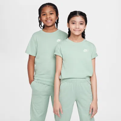 Nike Sportswear Big Kids' T-shirt In Green