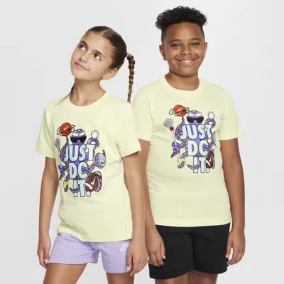 Nike Sportswear Big Kids' T-shirt In Green