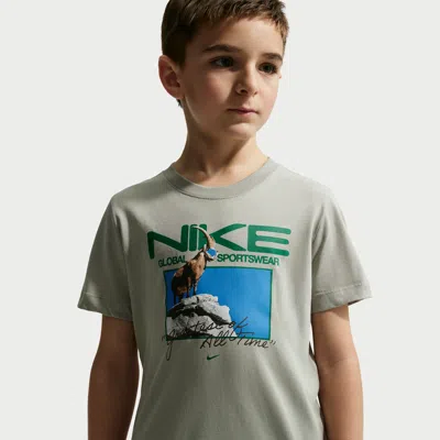 Nike Club Big Kid Unisex Crew Neck Short Sleeve Regular Fit Graphic T-shirt In Gray