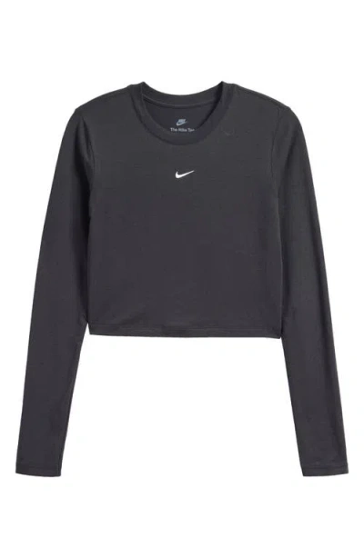 Nike Sportswear Chill Knit Slim Long Sleeve Crop T-shirt In Black