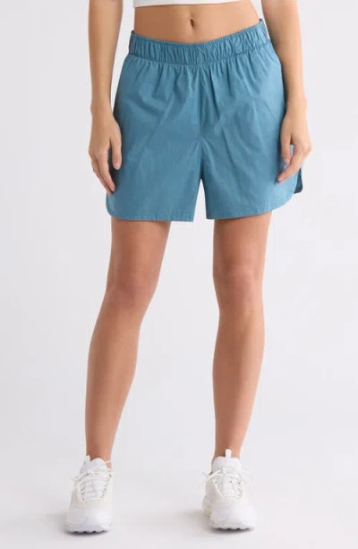 Nike Sportswear Chill Poplin 5-inch Shorts
