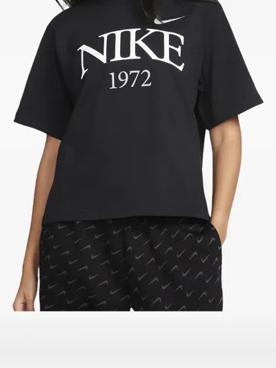 Nike Women's Sportswear Short-sleeve Classic Logo T-shirt In Charcoal