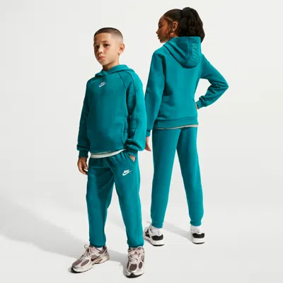 Nike Sportswear Club Fleece Big Kids' Hooded Tracksuit In Green