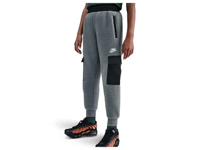 Nike Sportswear Club Fleece Cargo Pants (little Kid/big Kid) Kid's Clothing Smoke Grey/black/white : L (1 In Gray