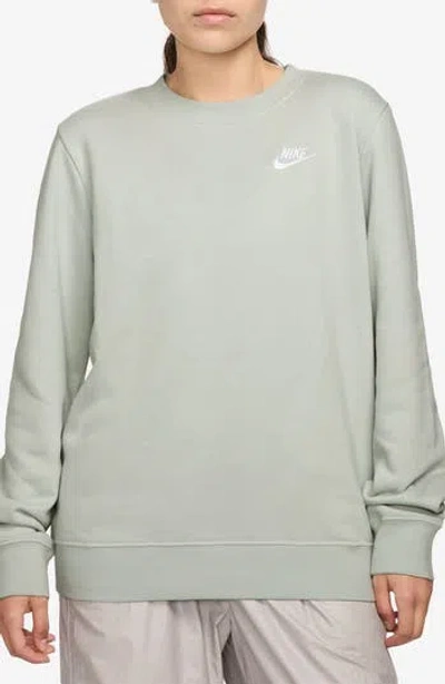 Nike Sportswear Club Fleece Crewneck Sweatshirt In Gray