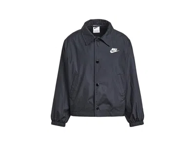 Nike Sportswear Club Repel Coaches' Jacket (little Kid/big Kid) Kid's Coat Black/white: Md (10-12 Big Kid