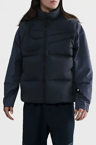 Nike Sportswear Club Therma-fit Loose Vest Jacket In Black, Men's At Urban Outfitters In Blue