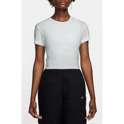 Nike Sportswear Crop T-shirt