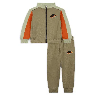 Nike Sportswear Dri-fit Reimagine Baby (12-24m) Tricot Set In Brown