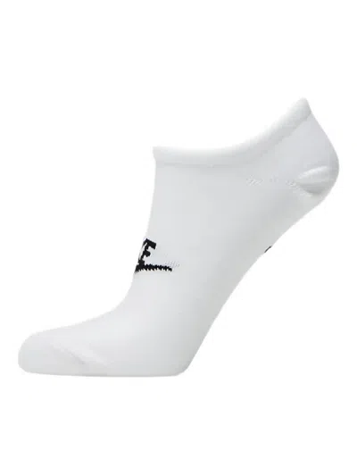 Nike Sportswear Everyday Essential No Show Socks (pack Of Three) In White