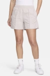 Nike Sportswear Everything Wovens Water Repellent Mid Rise 5-inch Shorts In Platinum Violet/ Sail