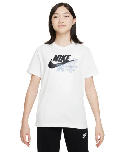 Nike Kids' Sportswear Girls' Cotton T-shirt In White