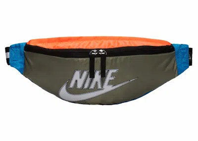 Pre-owned Nike Sportswear Heritage Waist Bag In Brown