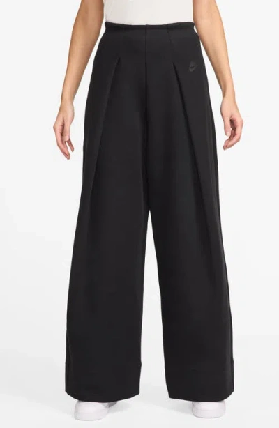 Nike Sportswear High Waist Pleated Tech Fleece Sweatpants In Black/black