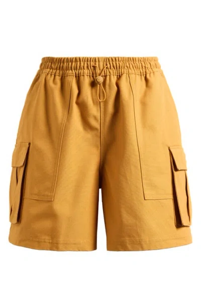 Nike Sportswear Loose Fit 5-inch Cargo Shorts In Brown