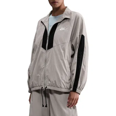 Nike Sportswear Oversize Jacket In Gray