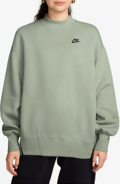 Nike Sportswear Oversize Mock Neck Tech Fleece Sweatshirt In Green