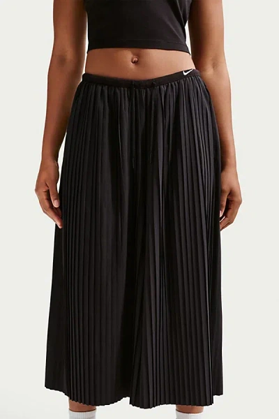 Nike Sportswear Oversized Mid-rise Culotte Pant In Black/sail, Women's At Urban Outfitters