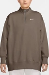 Nike Sportswear Phoenix Oversize Fleece Quarter Zip Top In Brown