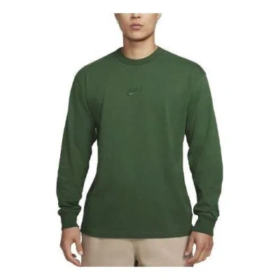 Nike Sportswear Premium Essentials Long-sleeve T-shirt 'green'