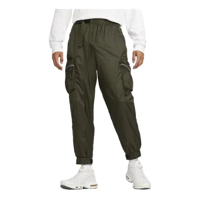Nike Sportswear Repel Tech Pack Pants In Green