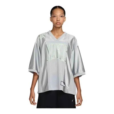 NIKE SPORTSWEAR STREET WOMEN'S OVERSIZED SHORT-SLEEVE GRAPHIC JERSEY