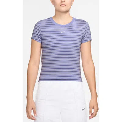 Nike Sportswear Stripe T-shirt