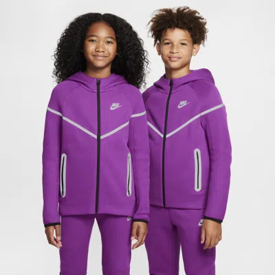 Nike Sportswear Tech Fleece Big Kids' (boys') Reflective Full-zip Hoodie In Bold Berry
