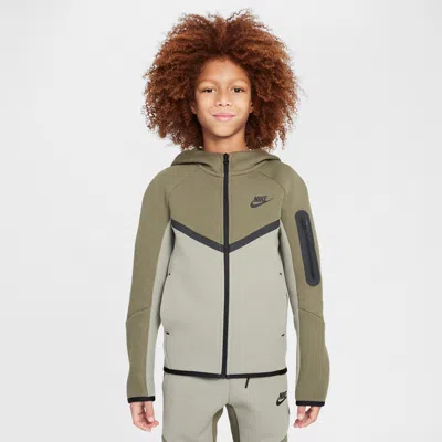 Nike Sportswear Tech Fleece Big Kids' Full-zip Hoodie In Green