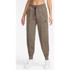 Nike Sportswear Tech Fleece Joggers In Mink Brown/black