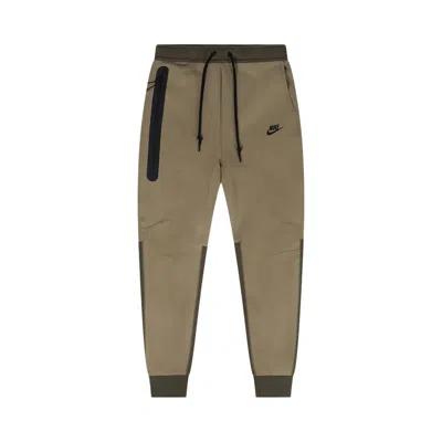 Pre-owned Nike Sportswear Tech Fleece Sweatpants 'neutral Olive/medium Olive/black' | Tan | Men's Size S