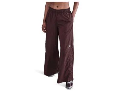 Nike Sportswear Wide Leg Woven Pants In Brown