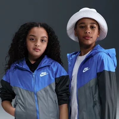 Nike Sportswear Windrunner Big Kids' Hooded Repel Jacket In Blue
