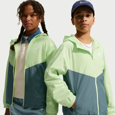 Nike Sportswear Windrunner Big Kids' Hooded Repel Jacket In Green