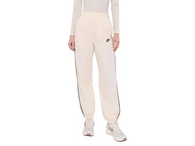 Nike Sportswear Windrunner Woven Pants Speed In Pink