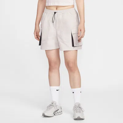 Nike Sportswear Women's 5" Cargo Shorts In Neutral