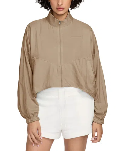 Nike Sportswear Women's Oversized Lightweight Ripstop Jacket In Brown