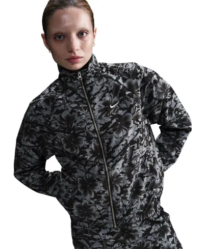 Nike Sportswear Women's Windrunner Loose Woven Uv-protection Printed Jacket In Black