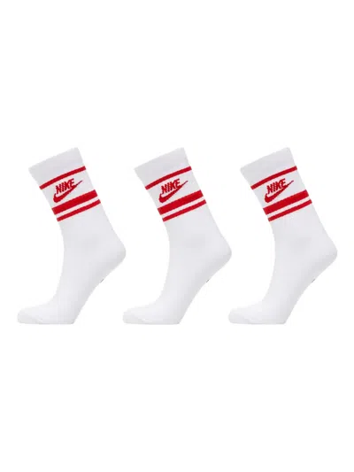 Nike Sportwear Everyday Essential Crew Socks (pack Of Three) In White