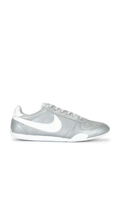 Nike Sprint Sister Sneaker In Silver