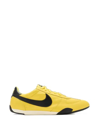 Nike Sprint Sister Sneakers In Yellow